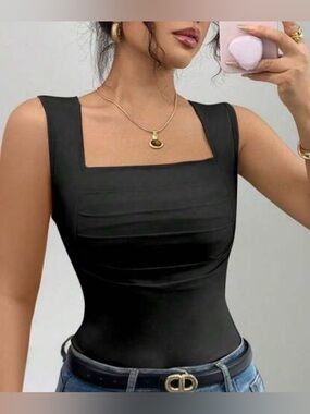 Black Square-Neck Ruched Side Tank Top